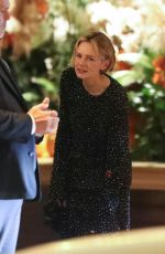 CAREY MULLIGAN Leaves Elee