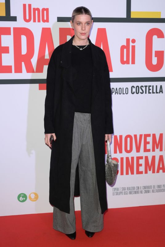 CATERINA DE ANGELIS at A Group Therapy Premiere at Space Moderno Cinema in Rome 11/18/2024