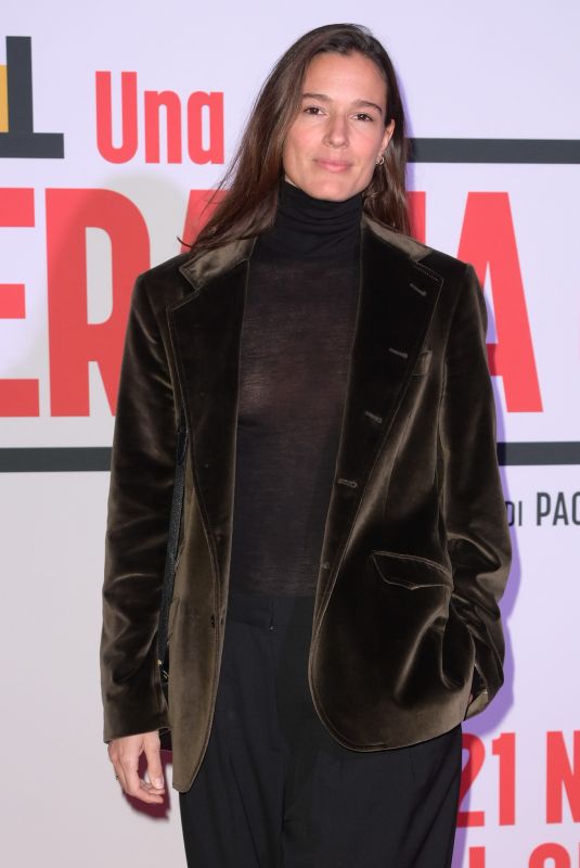 CHIARA BASCHETTI at A Group Therapy Premiere at Space Moderno Cinema in Rome 11/18/2024