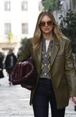 CHIARA FERRAGNI Out and About in Milan 11/06/2024