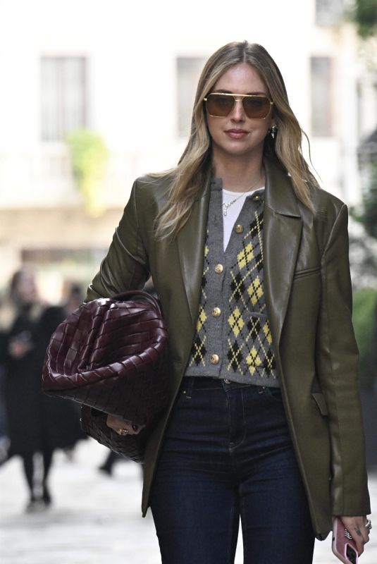 CHIARA FERRAGNI Out and About in Milan 11/06/2024