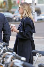 CHIARA FERRAGNI Out for Coffee at Starbucks in Milan 11/27/2024