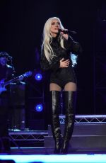 CHRISTINA AGUILERA Performs in Las Vegas 11/04/2024