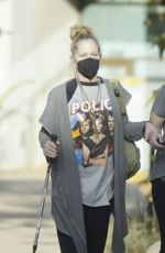 CHRISTINA APPLEGATE at a Voting Place in Studio City 11/05/2024