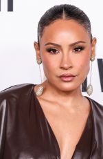 DESI PERKINS at L