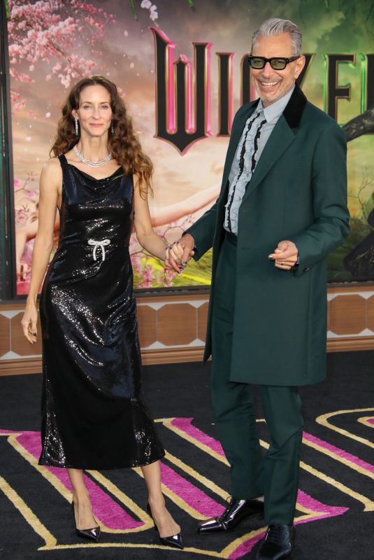 EMILIE LIVINGSTON at Wicked Premiere in Los Angeles 11/09/2024