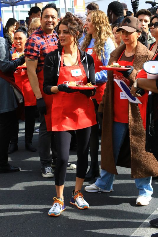 GOLNESA GG GHARACHEDAGHI Serves Good to Homeless at LA Mission in Los Angeles 11/27/2024