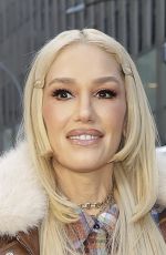GWEN STEFANI Out Filming on Streets in New York 11/15/2024