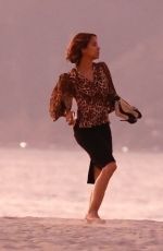 HALLE BERRY on the Set of Crime 101 on Venice Beach 11/06/2024