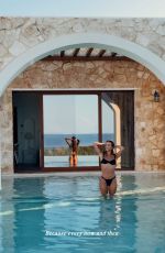 HELEN OWEN - Instagram Photos 11/08/2024