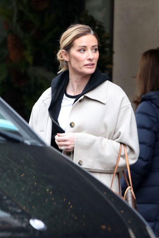 HELEN STOREY Leaves Claridge