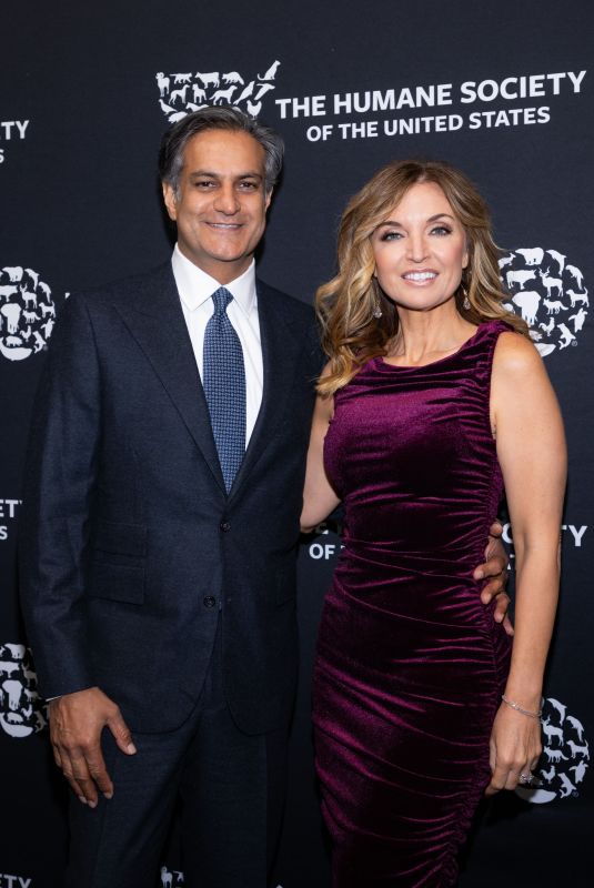 JENNIFER COFFEY at 2024 Humane Society to the Rescue! Gala in New York 11/01/2024