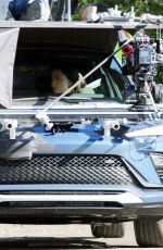 JENNIFER GARNER Friving on Set of The Last Thing He Told Me in Los Angeles 11/15/2024