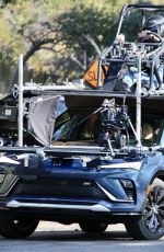 JENNIFER GARNER Friving on Set of The Last Thing He Told Me in Los Angeles 11/15/2024