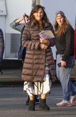 JENNIFER GARNER on the Set of The Last Thing He Told Me in Los Angeles 11/18/2024