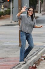 JENNIFER GARNER Out with Wet Hair in LOs Angeles 11/26/2024