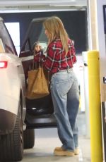 JENNIFER LOPEZ Out at a Breakfast in Los Angeles 11/22/2024