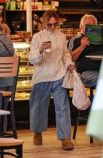 JENNIFER LOPEZ Out for Coffee and Pastries in Los Angeles 11/20/2024