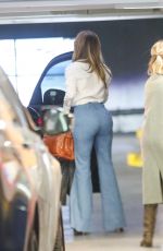 JENNIFER LOPEZ Out for Lunch in Hollywood 11/27/2024