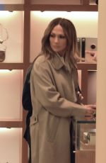 JENNIFER LOPEZ Shopping at Polo Ralph Lauren 11/29/2024