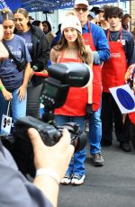 JENNIFER MICHELE DE WINTER Serves Good to Homeless at LA Mission in Los Angeles 11/27/2024