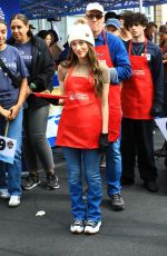 JENNIFER MICHELE DE WINTER Serves Good to Homeless at LA Mission in Los Angeles 11/27/2024