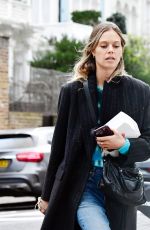 JESSICA CLARKE Out with Her Dog in Notting Hill 11/14/2024
