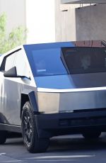 JOJO SIWA and Girlfriend DAKAYLA WILSON Take Their Brand-New Tesla Cybertruck for a Starbucks Drive-Thru Run 11/08/2024