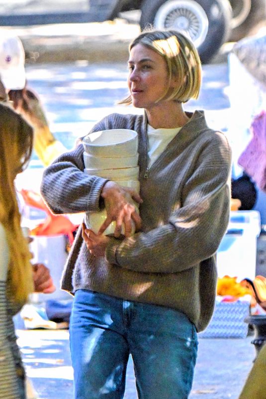 JULIANNE HOUGH Has a Yard Sale in Los Feliz 11/03/2024