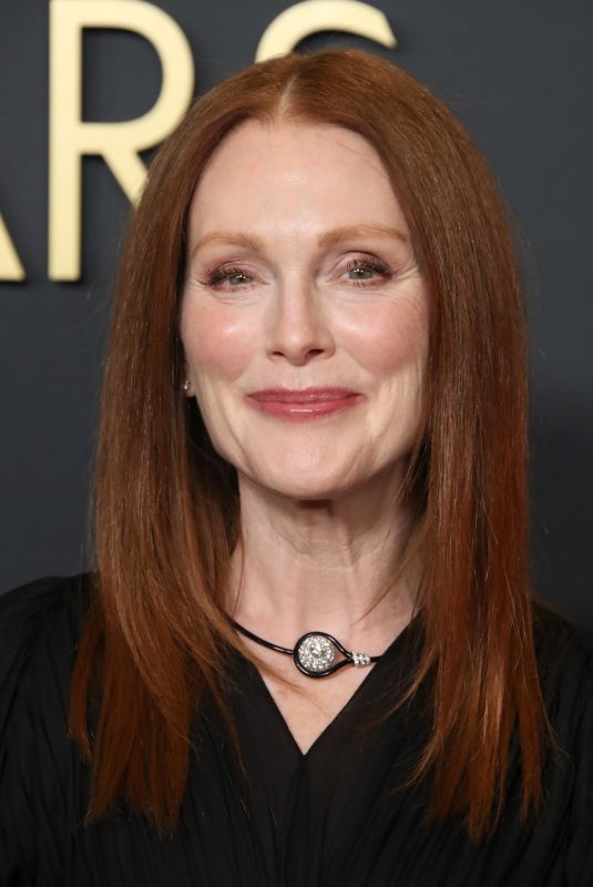 JULIANNE MOORE at 15th Annual Governors Awards at Dolby Theatre in Hollywood 11/17/2024