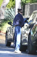 KAIA GERBER Visits a Friend in Los Angeles 11/04/2024