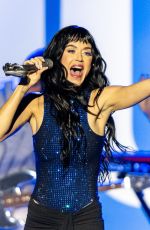 KATY PERRY Performs at Vice President Kamala Harris Rally at Carrie Blast Furnaces National Historic Landmark in Pittsburgh 11/04/2024