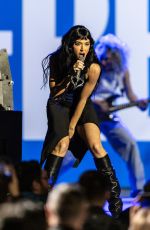 KATY PERRY Performs at Vice President Kamala Harris Rally at Carrie Blast Furnaces National Historic Landmark in Pittsburgh 11/04/2024