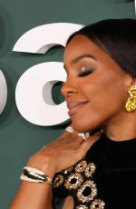 KELLY ROWLAND at 2024 Baby2Baby Gala Presented by Paul Mitchel in Los Angeles 11/09/2024