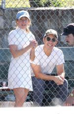 KRISTEN BELL and Justin Long at Little Pickleball Action in Los Angeles 11/01/2024