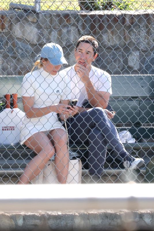KRISTEN BELL and Justin Long at Little Pickleball Action in Los Angeles 11/01/2024