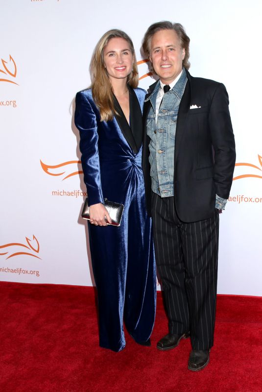LAUREN BUSH at A Funny Thing Happened On The Way To Cure Parkinson