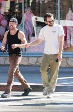 LAUREN PARSEKIAN Out for Lunch at All Time in Los Angeles 11/05/2024