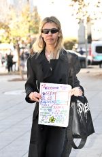 LIBBIE MUGRABI Arrives at Manhattan Criminal Court 11/08/2024