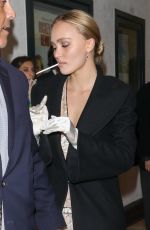 LILY-ROSE DEPP Supports Girlfriend 070 SHAKE at El Rey Theater Performance in Los Angeles 11/08/2024