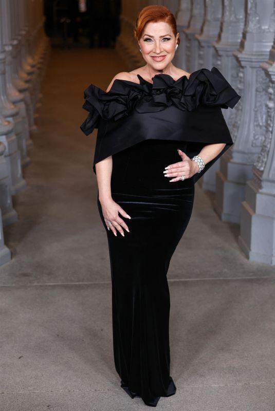 LISA ANN WALTER at 2024 LACMA Art and Film Gala Presented by Gucci in Los Angeles 11/02/2024