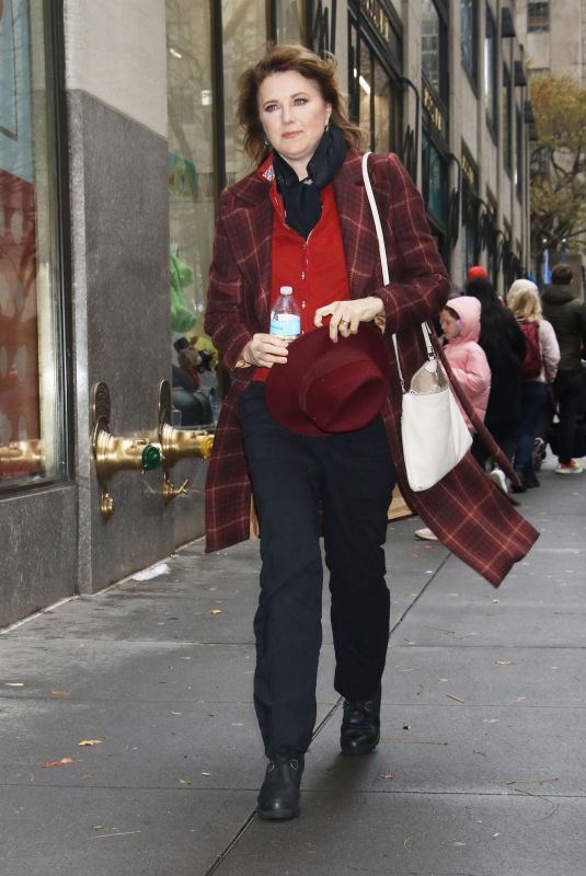 LUCY LAWLESS Arrives at New York Live 11/22/2024