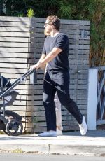 MARGOT ROBBIE Out with Family for First Time in Los Angeles 11/04/2024