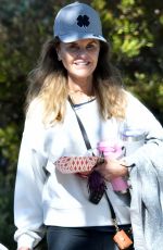 MARIA SHRIVER Out and About with Her Grand-daughter in Santa Monica 11/01/2024