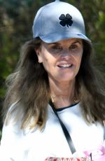 MARIA SHRIVER Out and About with Her Grand-daughter in Santa Monica 11/01/2024