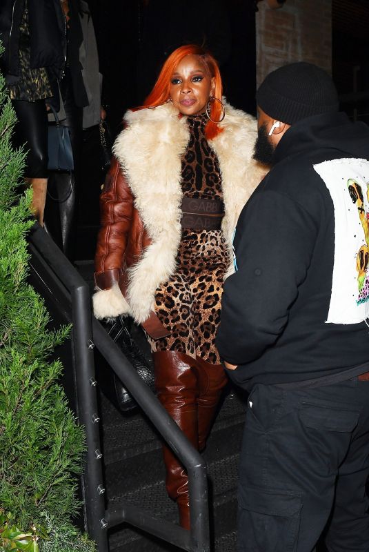 MARY J. BLIGE Leaves Sara Moonves
