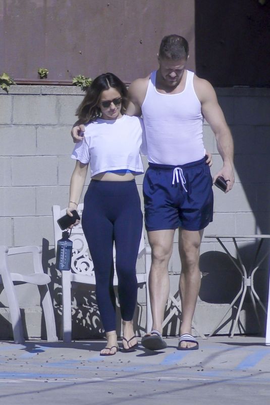 MINKA KELLY and Dan Reynolds Heading to Pilates Class in Los Feliz 11/05/2024