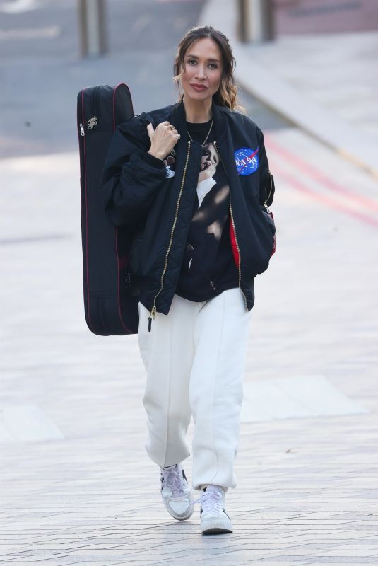 MYLEENE KLASS Leaves ITV Loose Women 11/15/2024