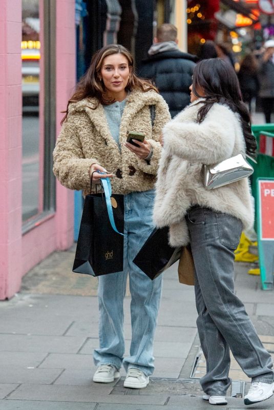 OLIVIA HAWKINS and ROSIE SEABROOK Out for Lunch in London 11/14/2024