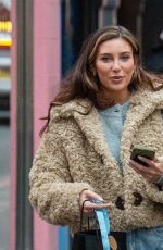 OLIVIA HAWKINS and ROSIE SEABROOK Out for Lunch in London 11/14/2024
